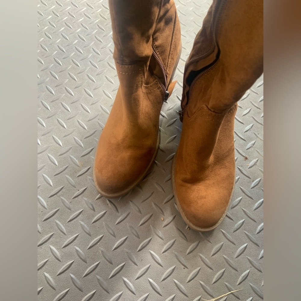 Dv Dolce Vita Brown Over The Knee
Boots casual classic fall suede faux $68 - Picture 6 of 8